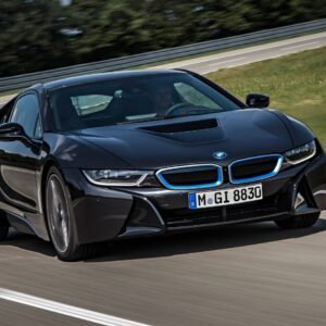اجاره بی ام و i8
